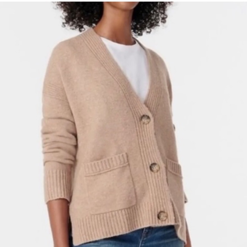 J.Crew Cropped cardigan sweater size Medium Supersoft yarn Item AQ377
